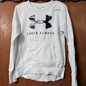 Under Armour Sweatshirt